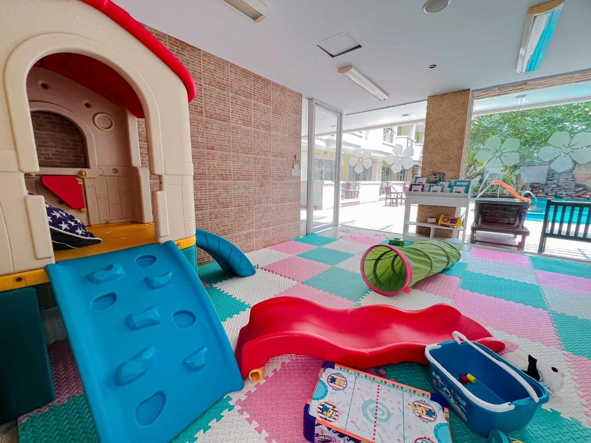 Bella Villa Prima Pattaya Eksteriør billede